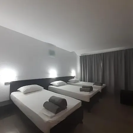 Séjour chez l'habitant T *